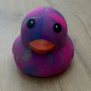 Squeezy duck sunny days